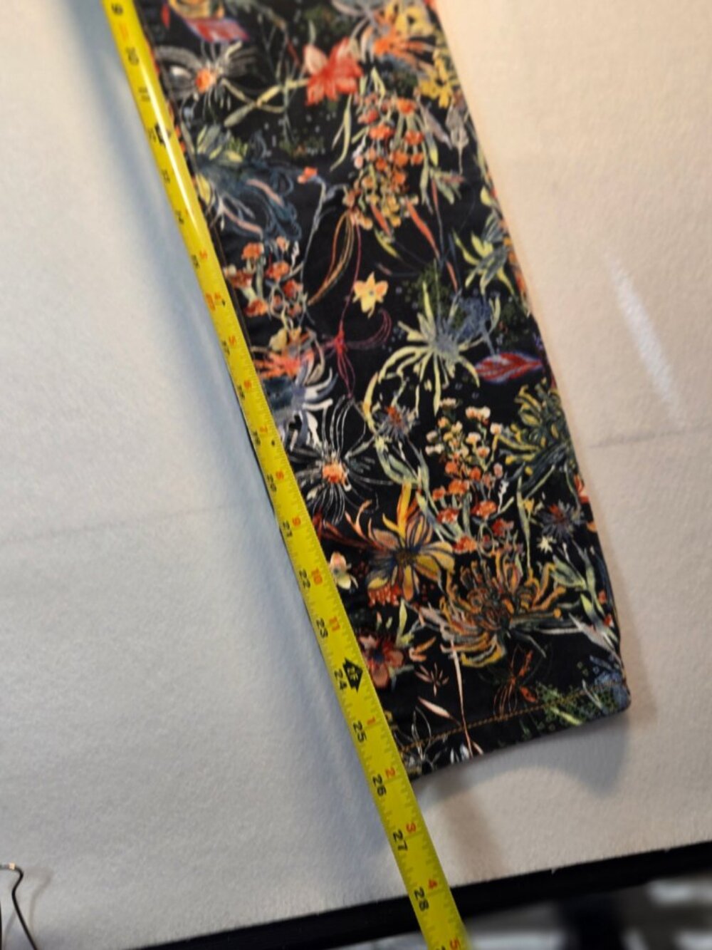 Pilcro and the Letterpress Anthropologie Floral Print Skinny Jeans Women's - Picture 6 of 7